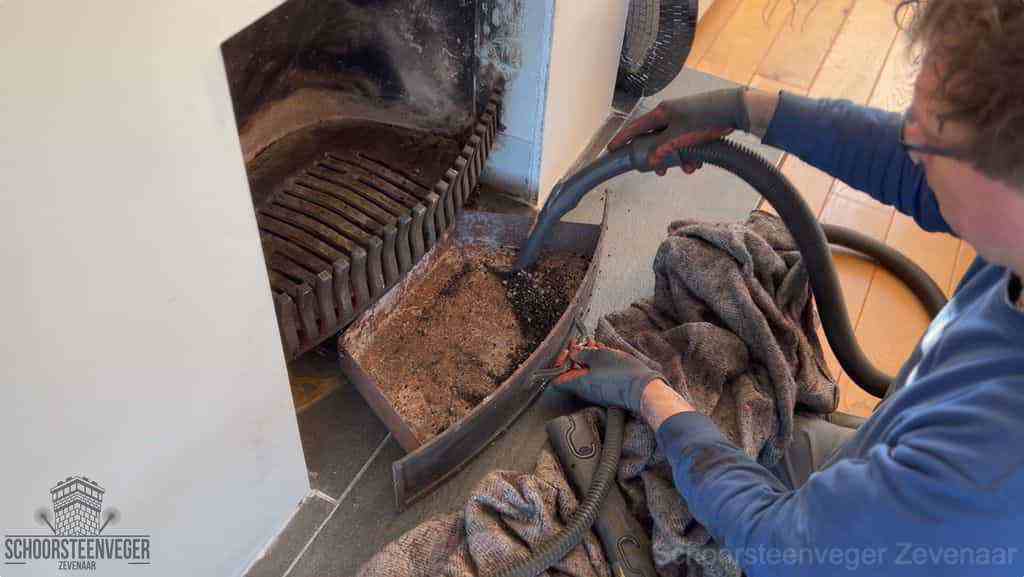 Prijs schoorsteenvegen Zevenaar schouw reinigen Prijs schoorsteenvegen Zevenaar schouw reinigen